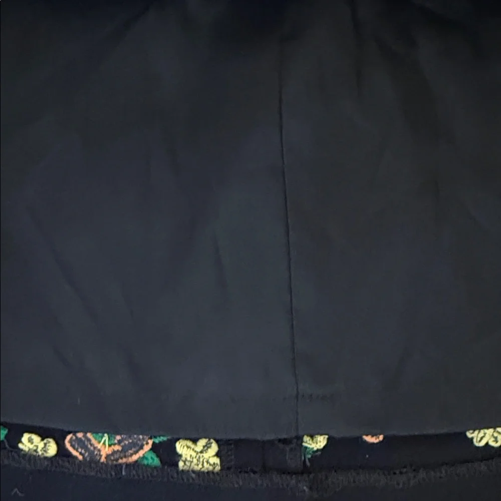 Brooks Brothers Black Skirt with Colorful Floral Embroidery - Picture 2 of 4